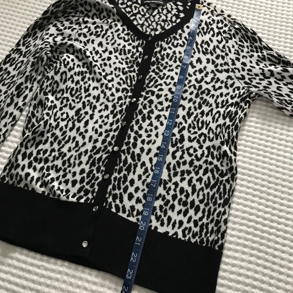 Animal Print Express Cardigan cheetah leopard - Picture 5 of 7